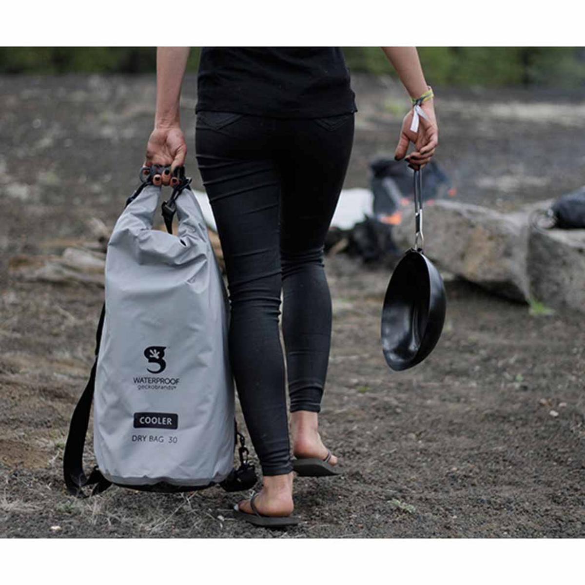 Geckobrands 30L Dry Bag Waterproof Cooler with Straps - Realtree Edge Camo Geckobrands 30L Dry Bag Waterproof Cooler with Straps - Realtree Edge Camo