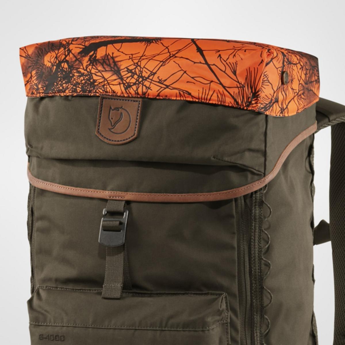 FjallRaven Singi Stubben Robust Backpack - Dark Olive FjallRaven Singi Stubben Robust Backpack - Dark Olive