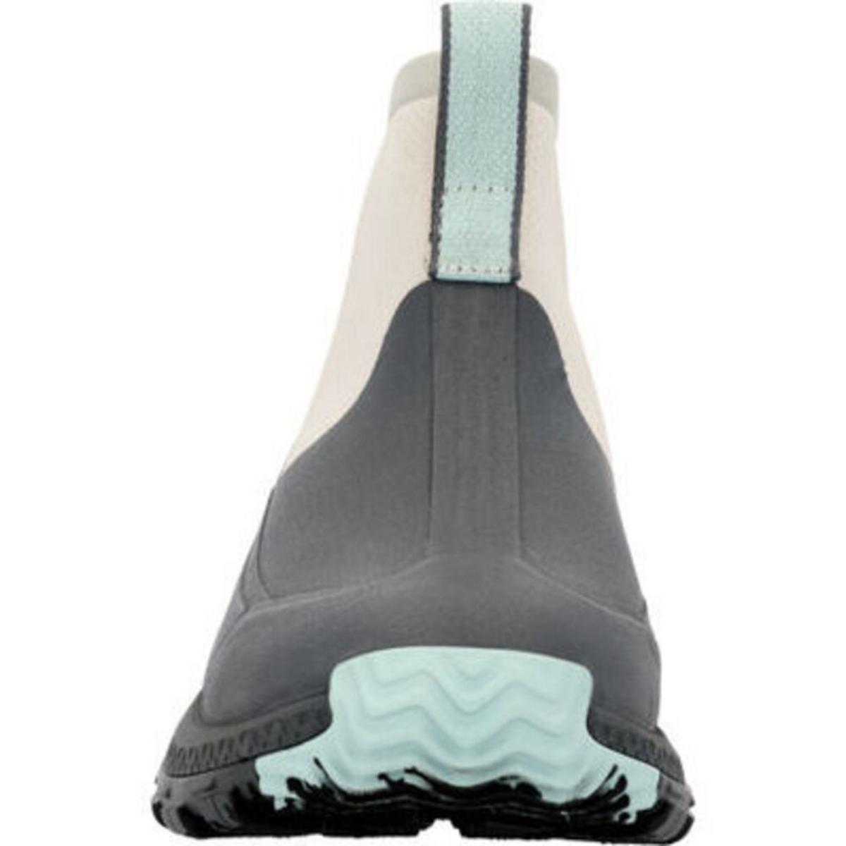 Muck Women's 6 In Outscape Max Ankle Boots Muck Women's 6 In Outscape Max Ankle Boots