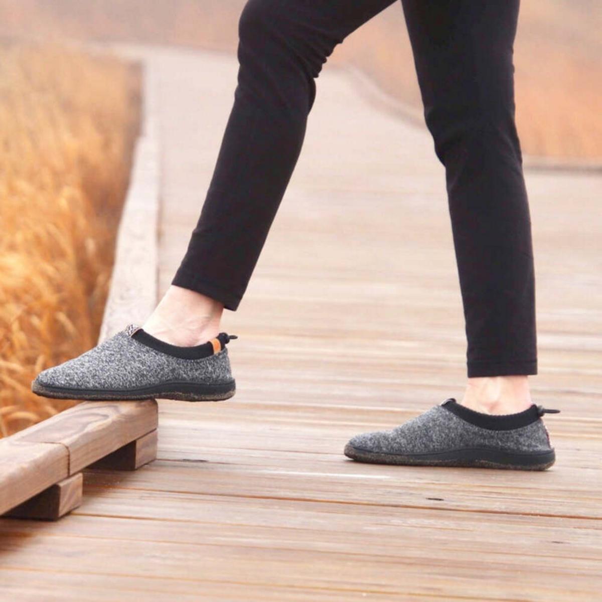 Acorn Women's Explorer Sport Moccasin Slippers Acorn Women's Explorer Sport Moccasin Slippers