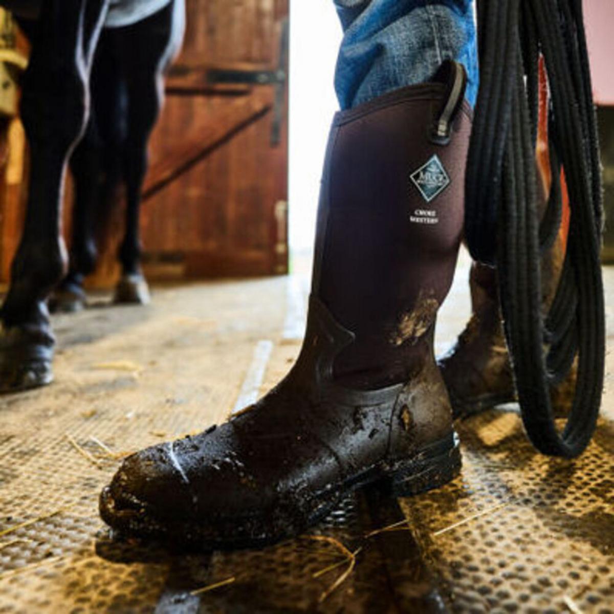 Muck Men's 12 In Chore Mid Western Work Boots Muck Men's 12 In Chore Mid Western Work Boots