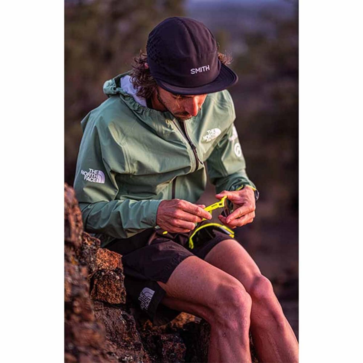 Smith Optics Shift Split Mag Sunglasses ChromaPop Photochromic Brown Opal - Matte Tortoise Frame Smith Optics Shift Split Mag Sunglasses ChromaPop Photochromic Brown Opal - Matte Tortoise Frame