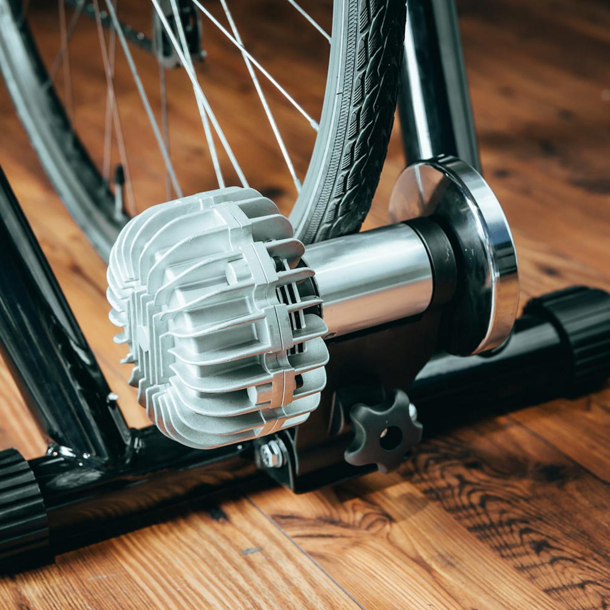 Alpcour Bike Trainer Stand with Fluid Flywheel Alpcour Bike Trainer Stand with Fluid Flywheel