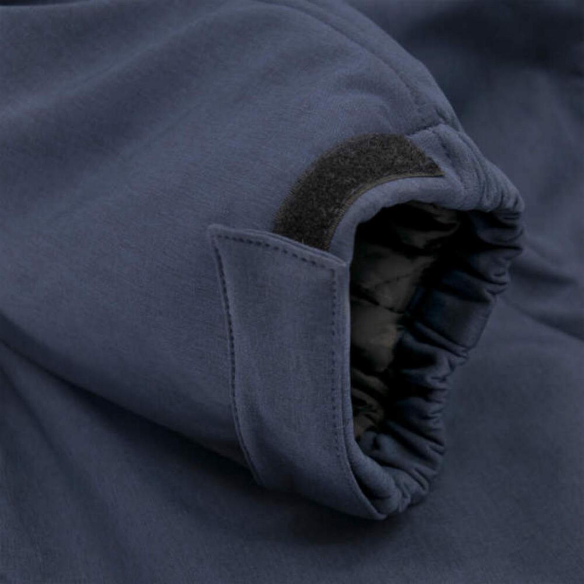 DeWalt Men's Heated Soft Shell Kitted Jacket with Battery DeWalt Men's Heated Soft Shell Kitted Jacket with Battery