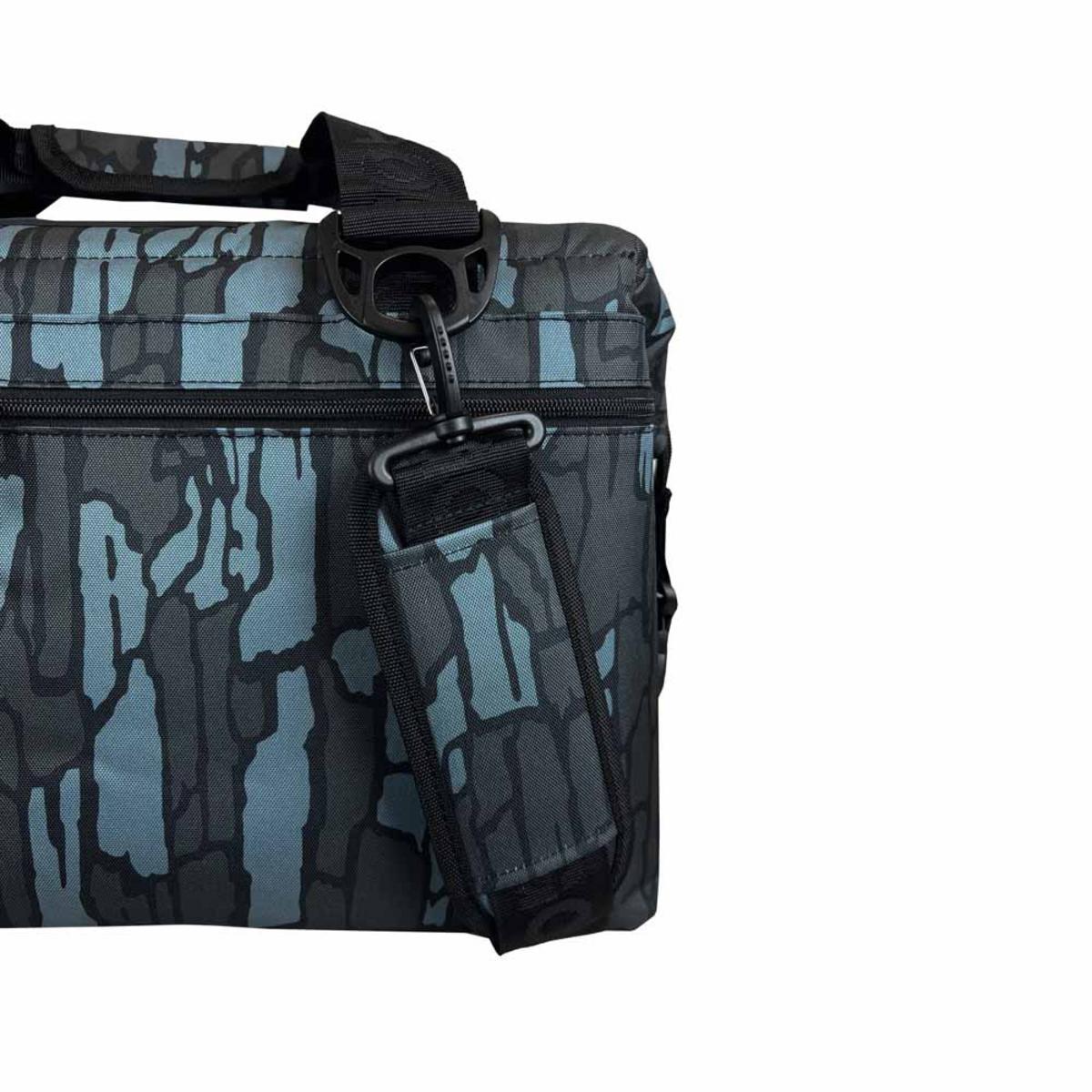 AO Coolers Mossy Oak Trebark Series 12 Pack Cooler - Trebark AO Coolers Mossy Oak Trebark Series 12 Pack Cooler - Trebark