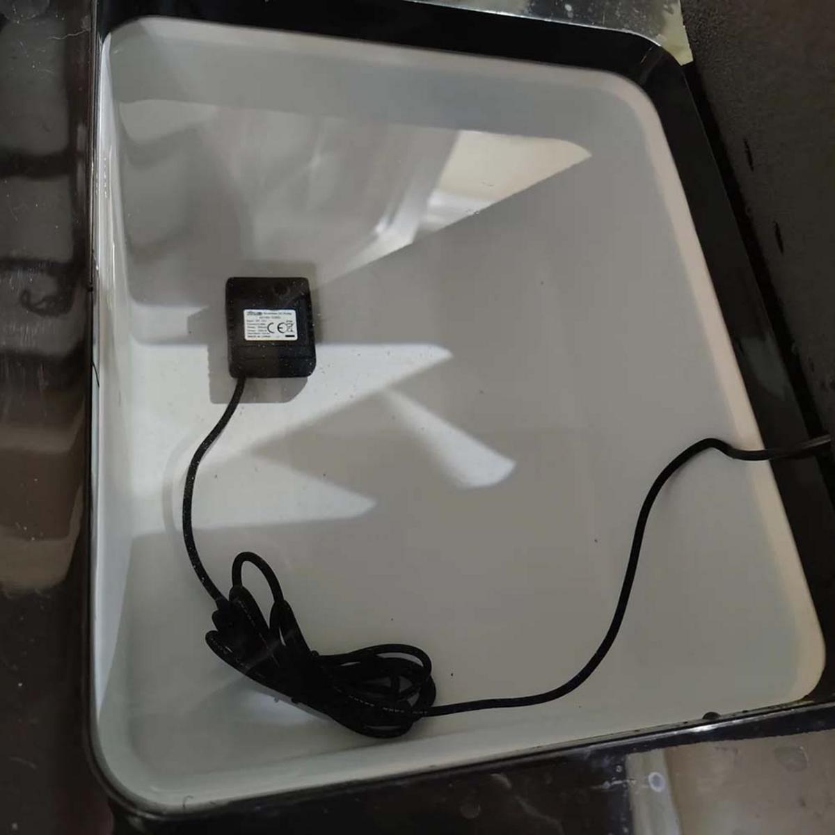 Mattress Cooler Cold Flash 2.0 XL (80 Watt Compressor; 8 Gallon Water Tank) Mattress Cooler Cold Flash 2.0 XL (80 Watt Compressor; 8 Gallon Water Tank)