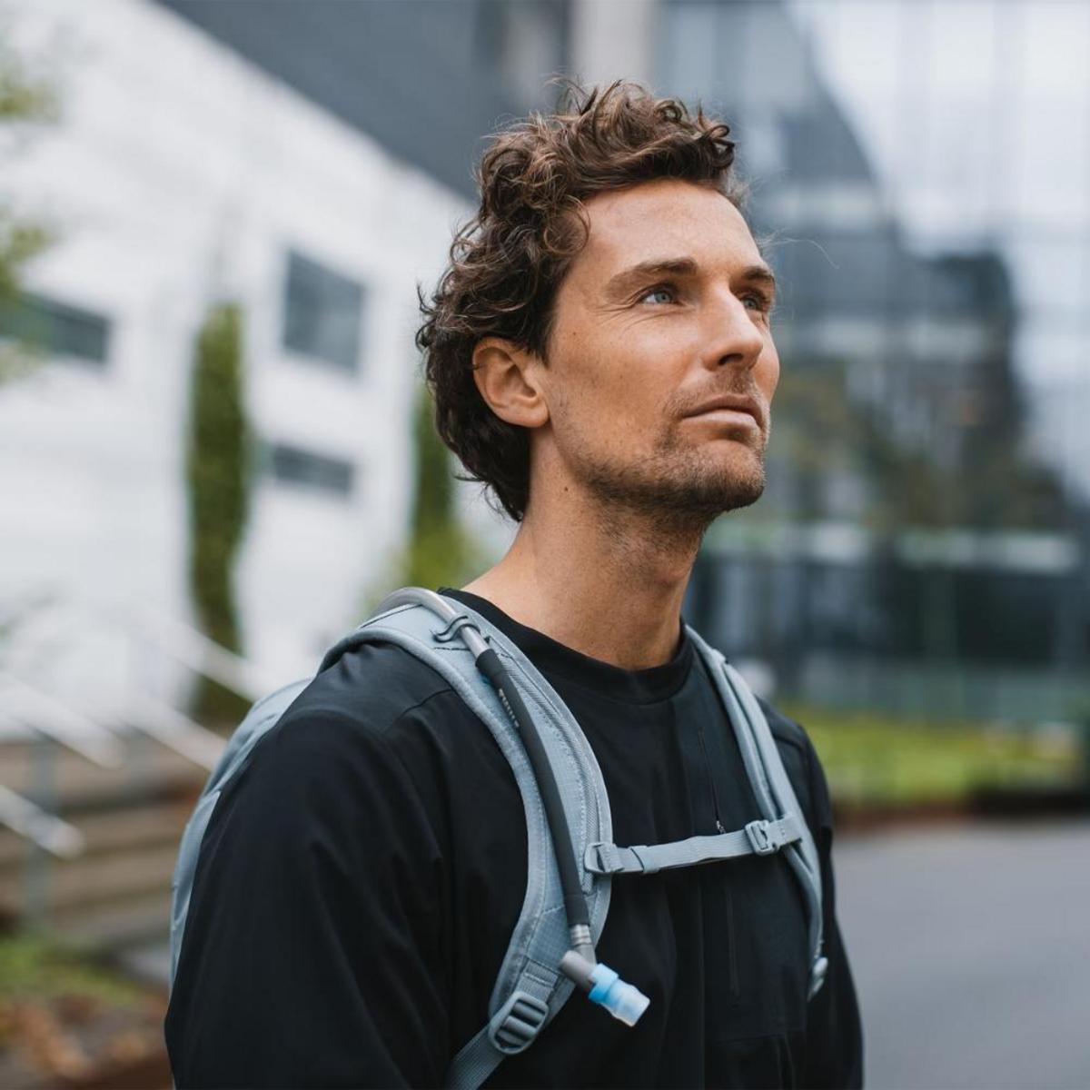 Thule Alltrail Hydration 10L Backpack - Pond Blue Thule Alltrail Hydration 10L Backpack - Pond Blue