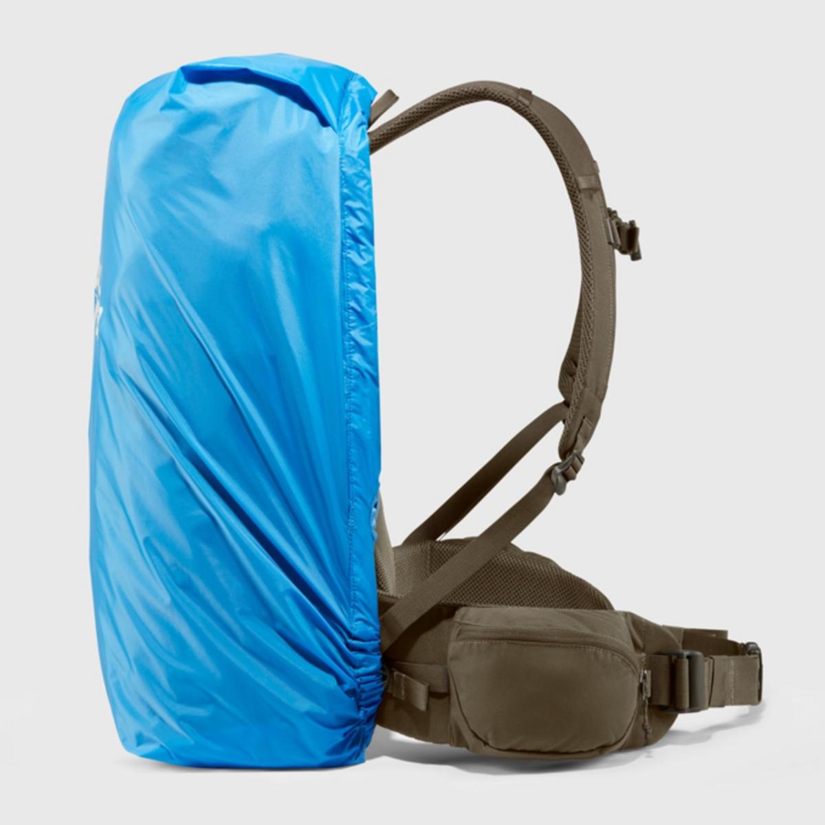 FjallRaven Singi 28L Versatile & Hardwearing Backpack - Dark Olive FjallRaven Singi 28L Versatile & Hardwearing Backpack - Dark Olive