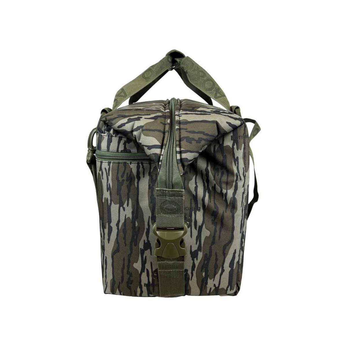 AO Coolers Mossy Oak Bottomland Series 24 Pack Cooler - Bottomlands AO Coolers Mossy Oak Bottomland Series 24 Pack Cooler - Bottomlands