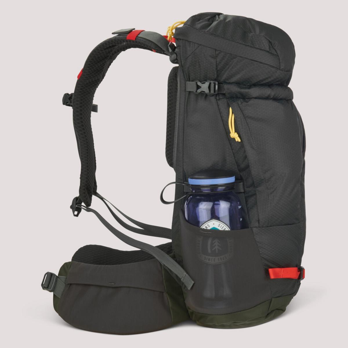 Sierra Designs Flex Hike 20-30 Lightweight Backpack - Peat Sierra Designs Flex Hike 20-30 Lightweight Backpack - Peat