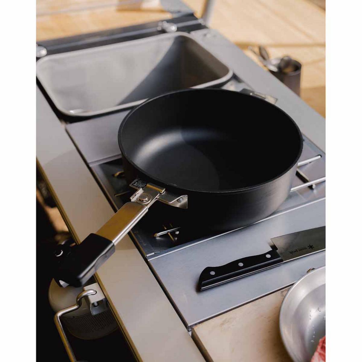 Snow Peak Iron Grill Table Camp Kitchen Starter Set Snow Peak Iron Grill Table Camp Kitchen Starter Set