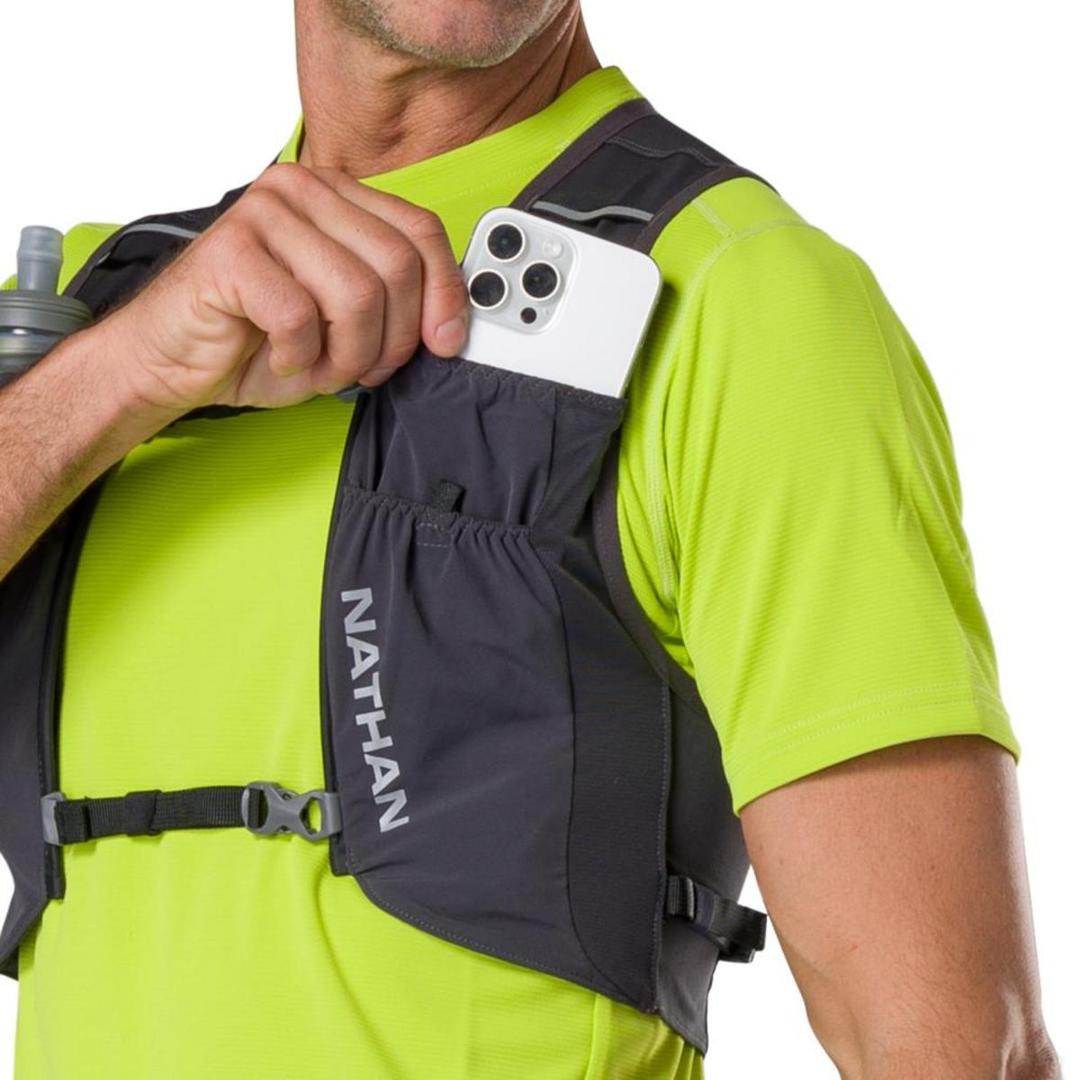 Nathan Pinnacle FeatherLite 1.5 Liter Hydration Vest Nathan Pinnacle FeatherLite 1.5 Liter Hydration Vest