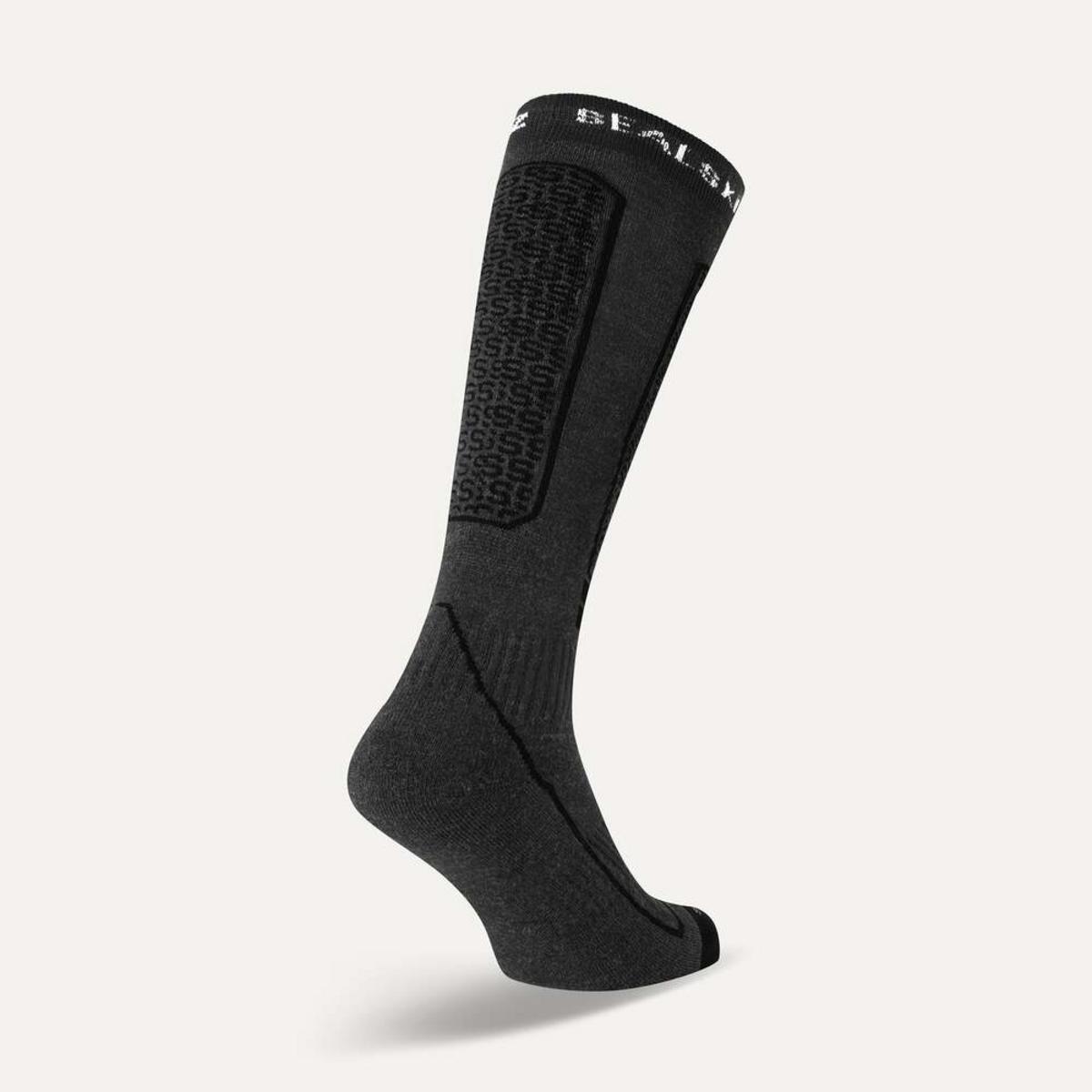 SealSkinz Northwold Solo Knee Length Thermal Ski Socks SealSkinz Northwold Solo Knee Length Thermal Ski Socks