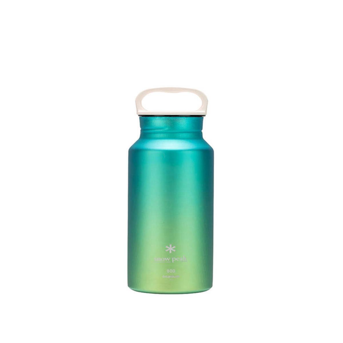 Snow Peak Recycled Titanium Aurora Bottle in 600 ML Snow Peak Recycled Titanium Aurora Bottle in 600 ML