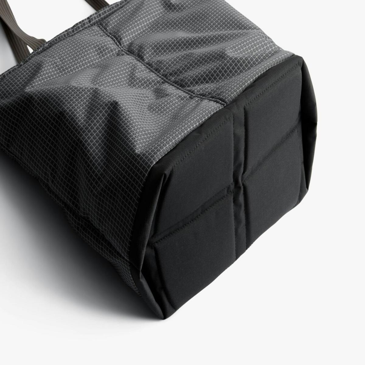 Bellroy Lite Cooler Tote 16L Bellroy Lite Cooler Tote 16L