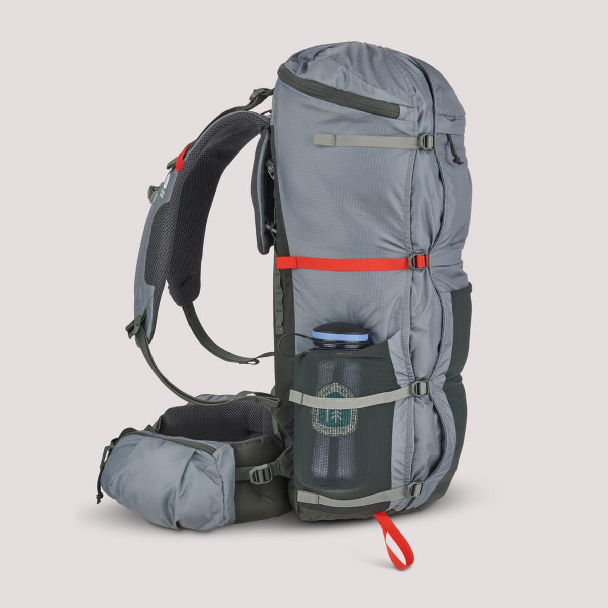 Sierra Designs Flex Trail 40-60L Expandable Volume Ultralight Backpack Sierra Designs Flex Trail 40-60L Expandable Volume Ultralight Backpack