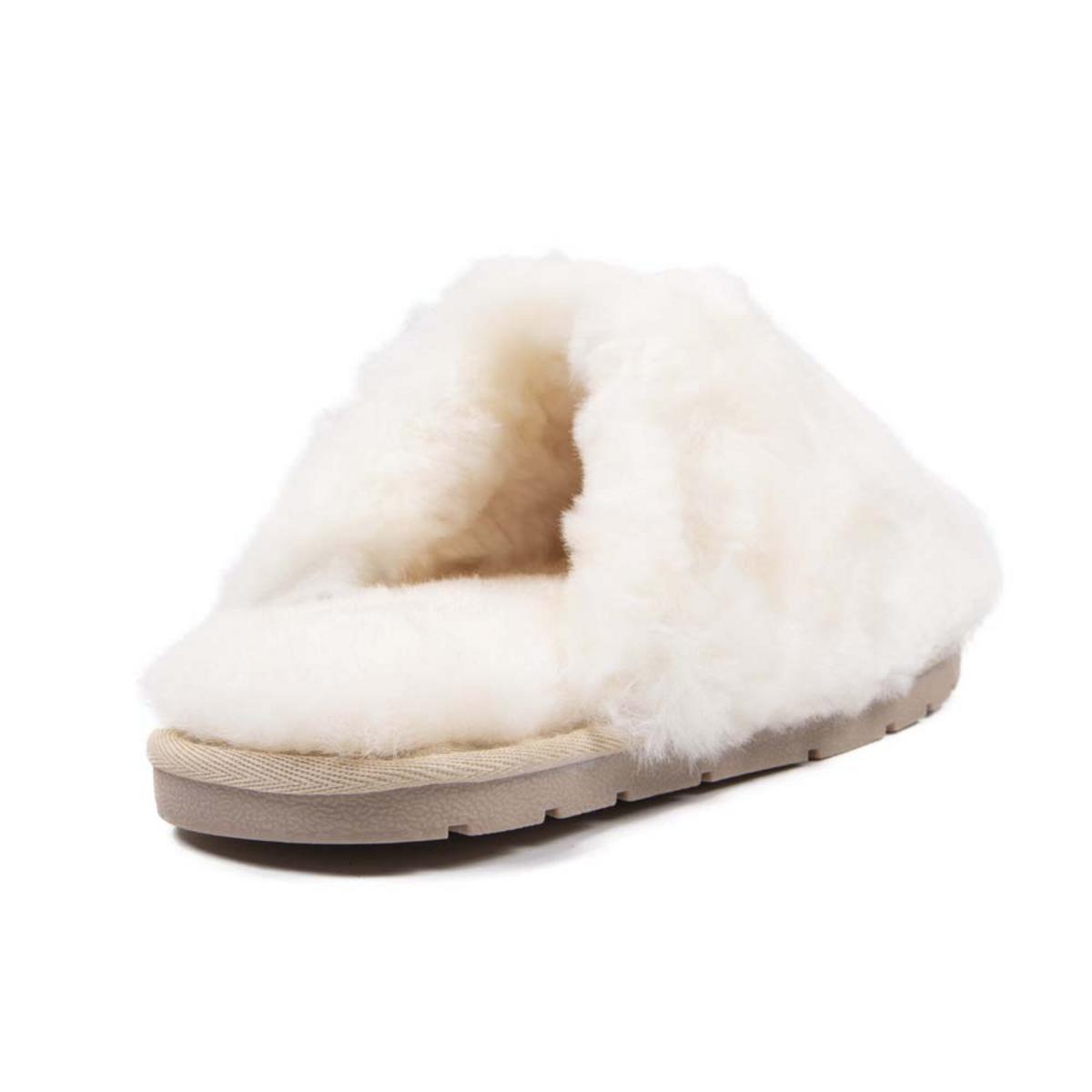 Cloud Nine Sheepskin Women's Tanaya Slipper Cloud Nine Sheepskin Women's Tanaya Slipper