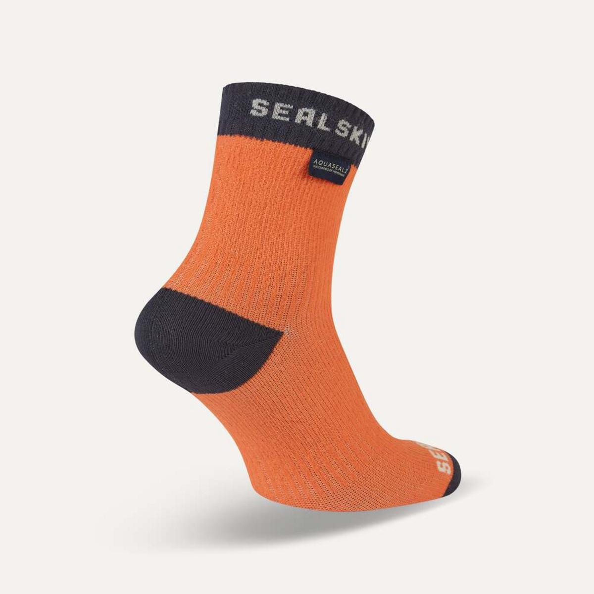 SealSkinz Wretham Waterproof Warm Weather Ankle Length Socks SealSkinz Wretham Waterproof Warm Weather Ankle Length Socks