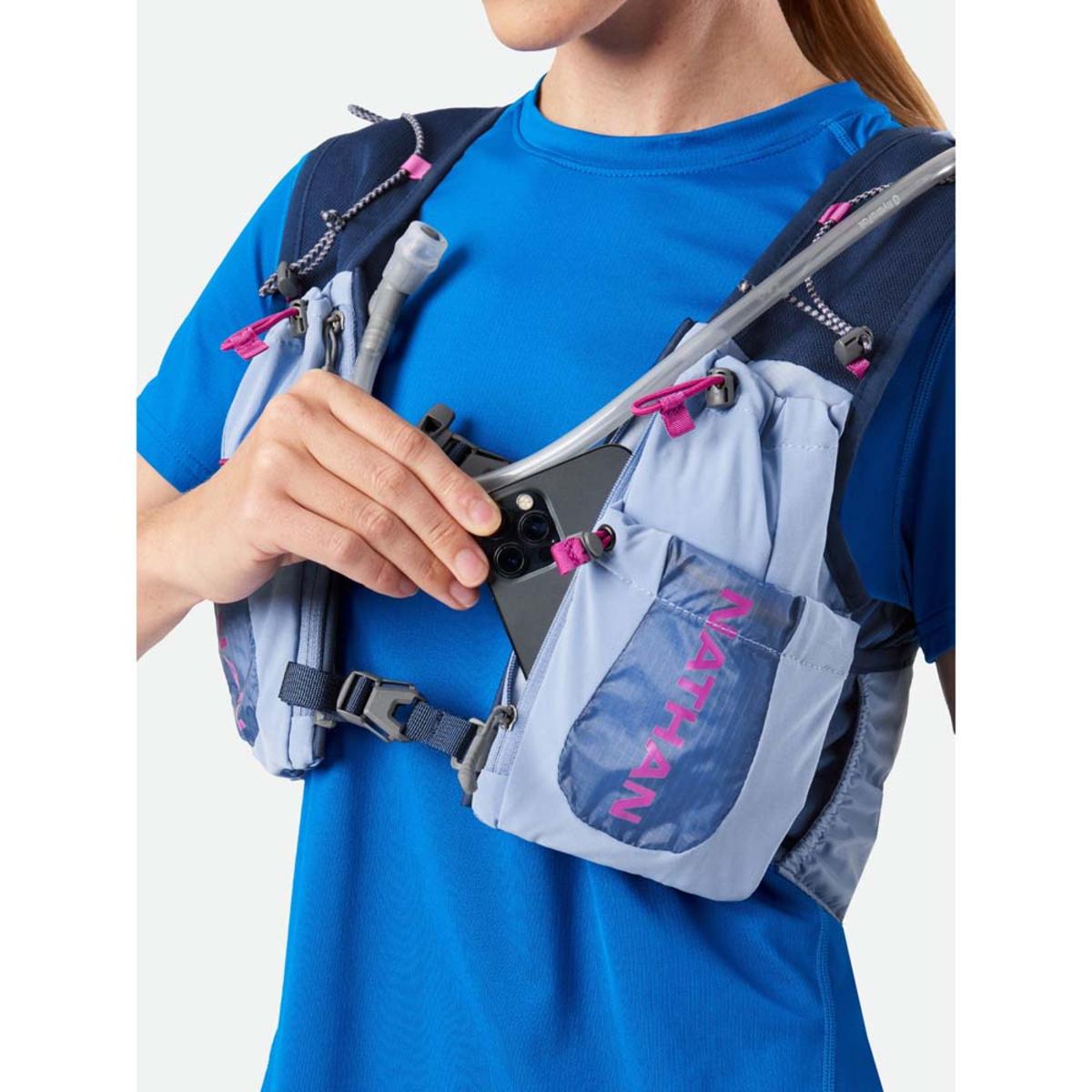 Nathan Women's Vapor Air 3.0 7 Liter Hydration Vest Nathan Women's Vapor Air 3.0 7 Liter Hydration Vest
