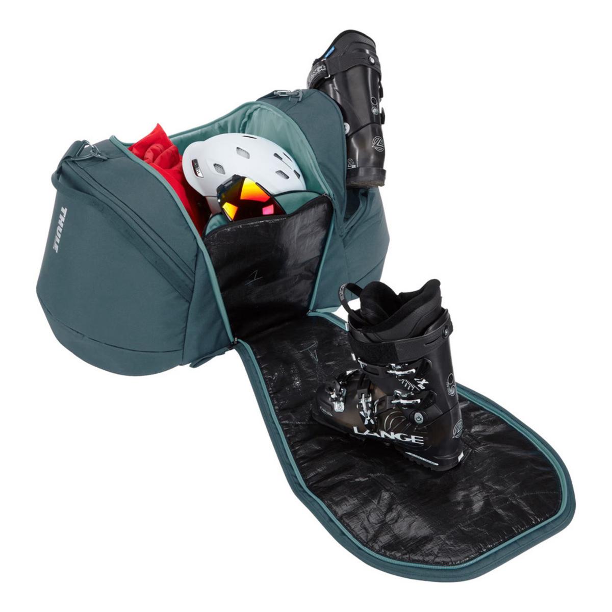 Thule RoundTrip Snowsport 90L Duffel Bag Thule RoundTrip Snowsport 90L Duffel Bag