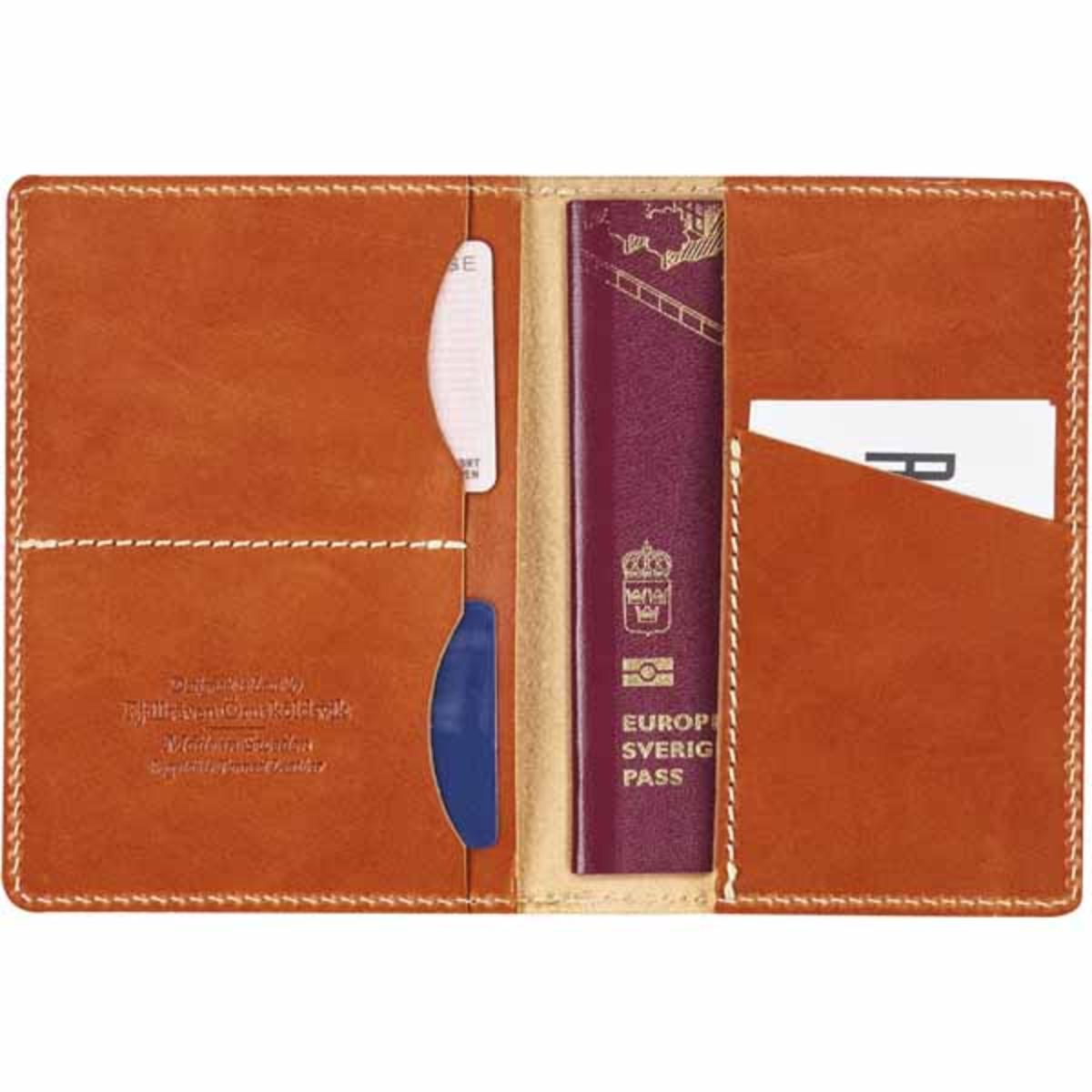 FjallRaven Leather Passport Cover FjallRaven Leather Passport Cover