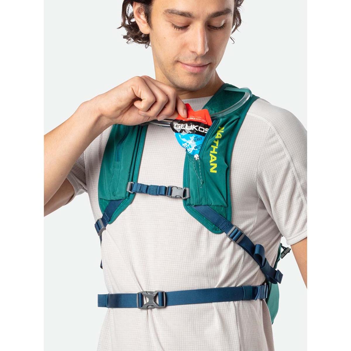 Nathan Unisex Crossover 10 Liter Hydration Pack Nathan Unisex Crossover 10 Liter Hydration Pack