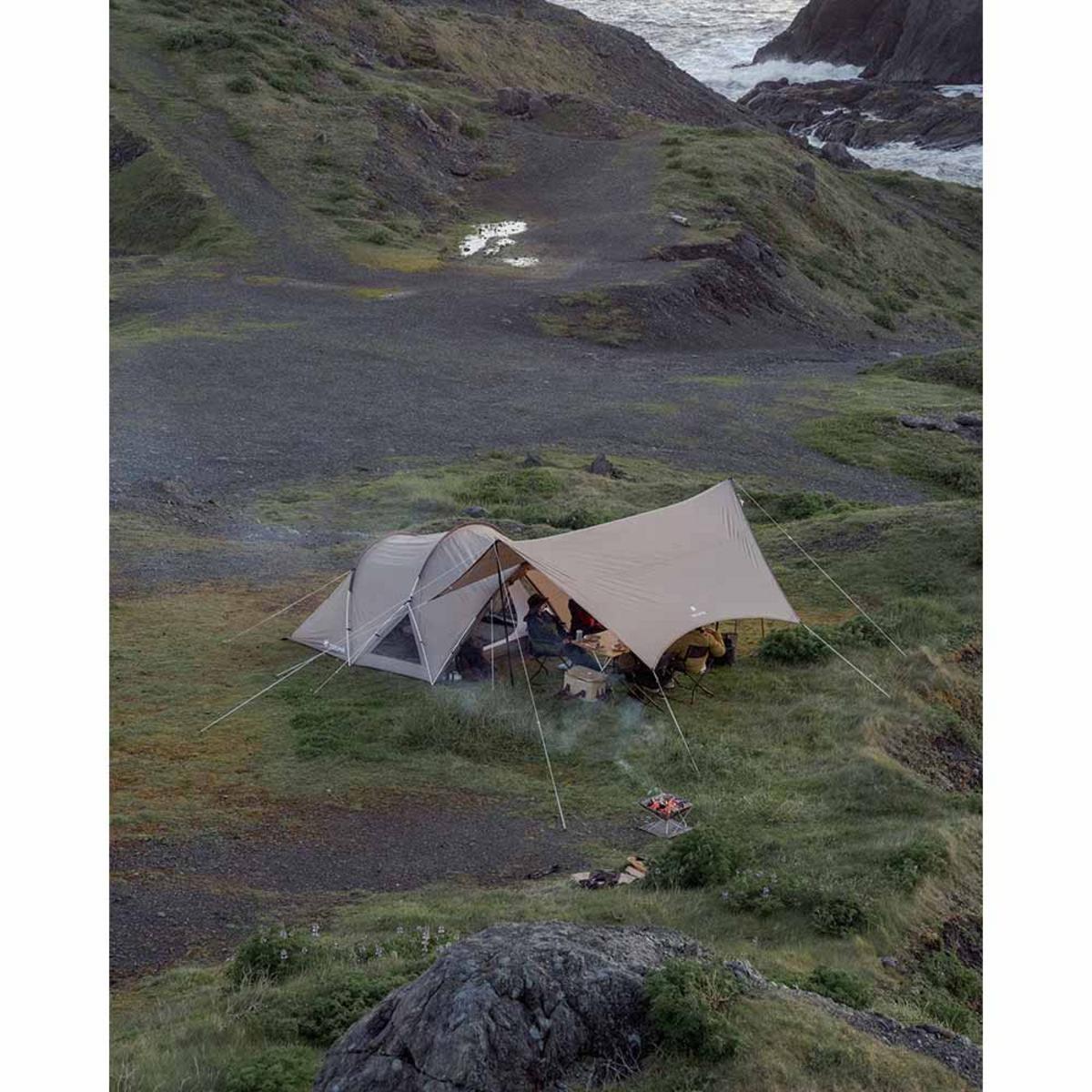 Snow Peak Land Nest Medium 4-person Tent & Tarp Set Snow Peak Land Nest Medium 4-person Tent & Tarp Set