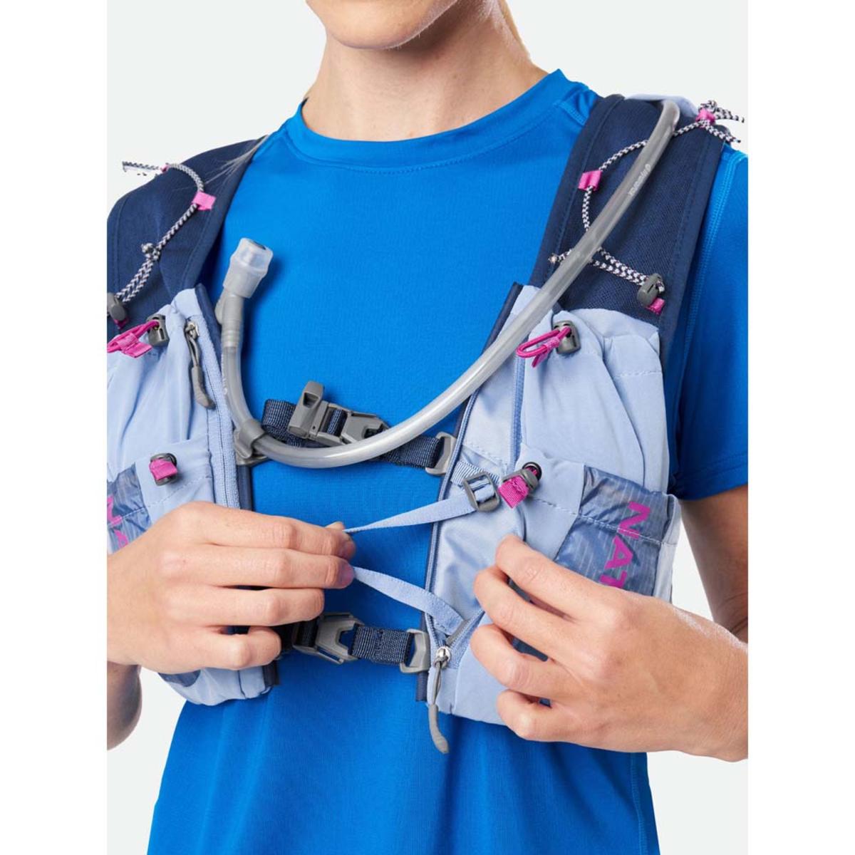Nathan Women's Vapor Air 3.0 7 Liter Hydration Vest Nathan Women's Vapor Air 3.0 7 Liter Hydration Vest