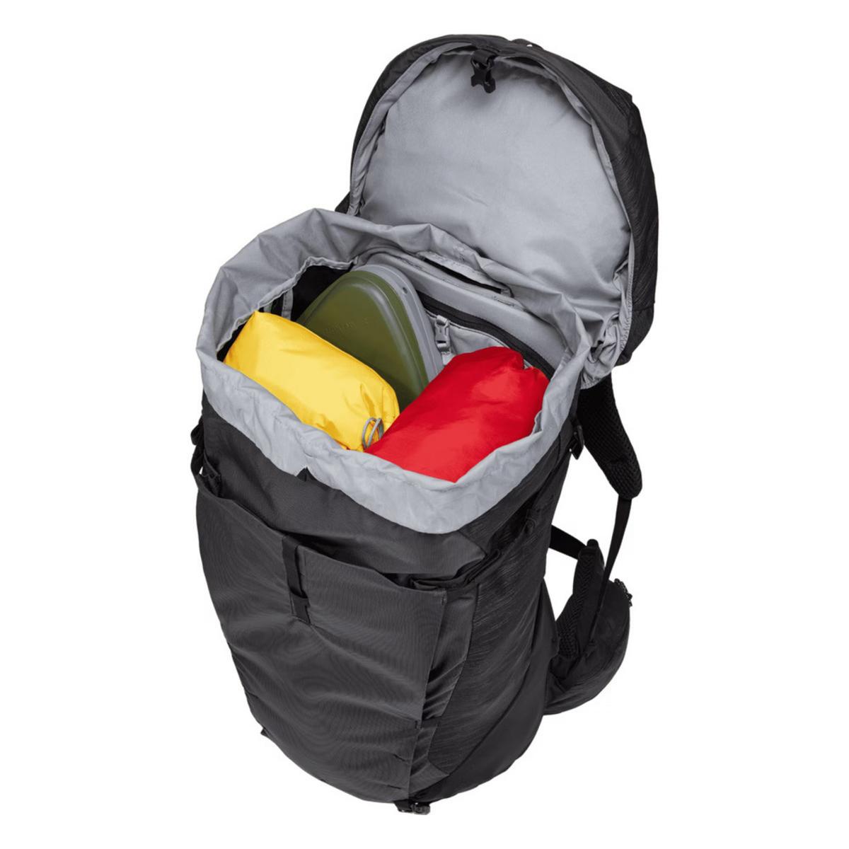 Thule Topio 40L Backpack - Black Thule Topio 40L Backpack - Black