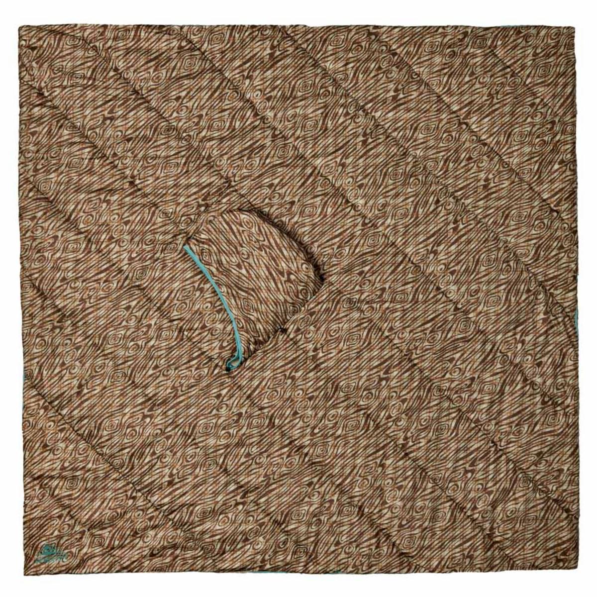 Kelty Hoodligan Blanket Kelty Hoodligan Blanket