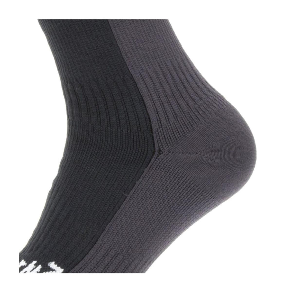Sealskinz Men's Waterproof Cold Weather Mid Length Socks Sealskinz Men's Waterproof Cold Weather Mid Length Socks