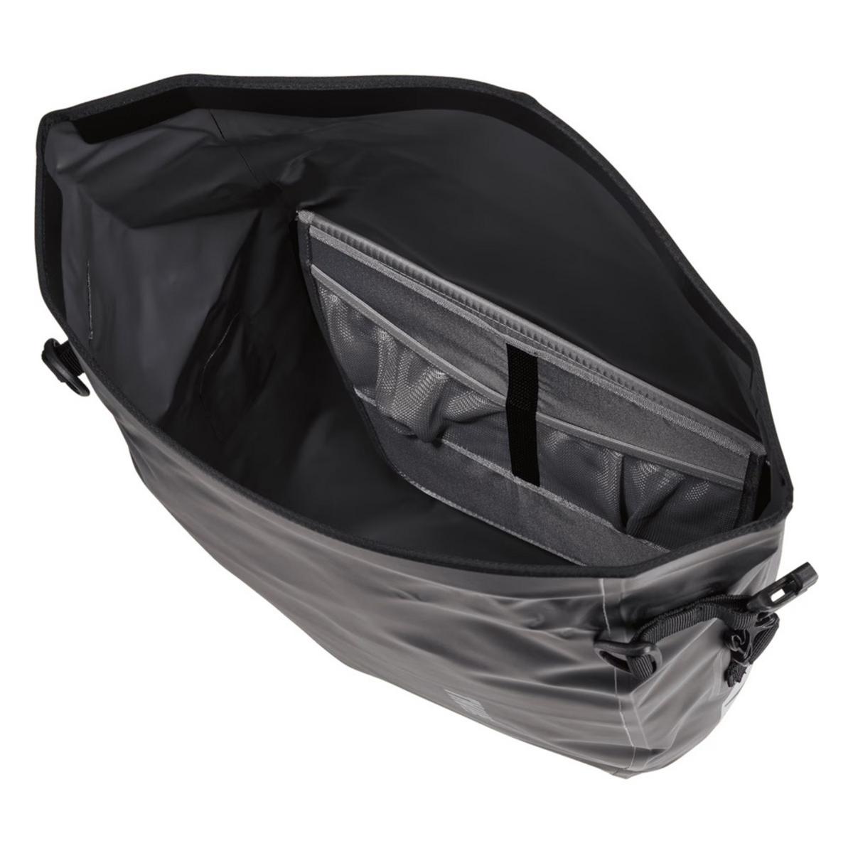 Thule Shield Pannier 25L Pair Bike Bag - Black Thule Shield Pannier 25L Pair Bike Bag - Black