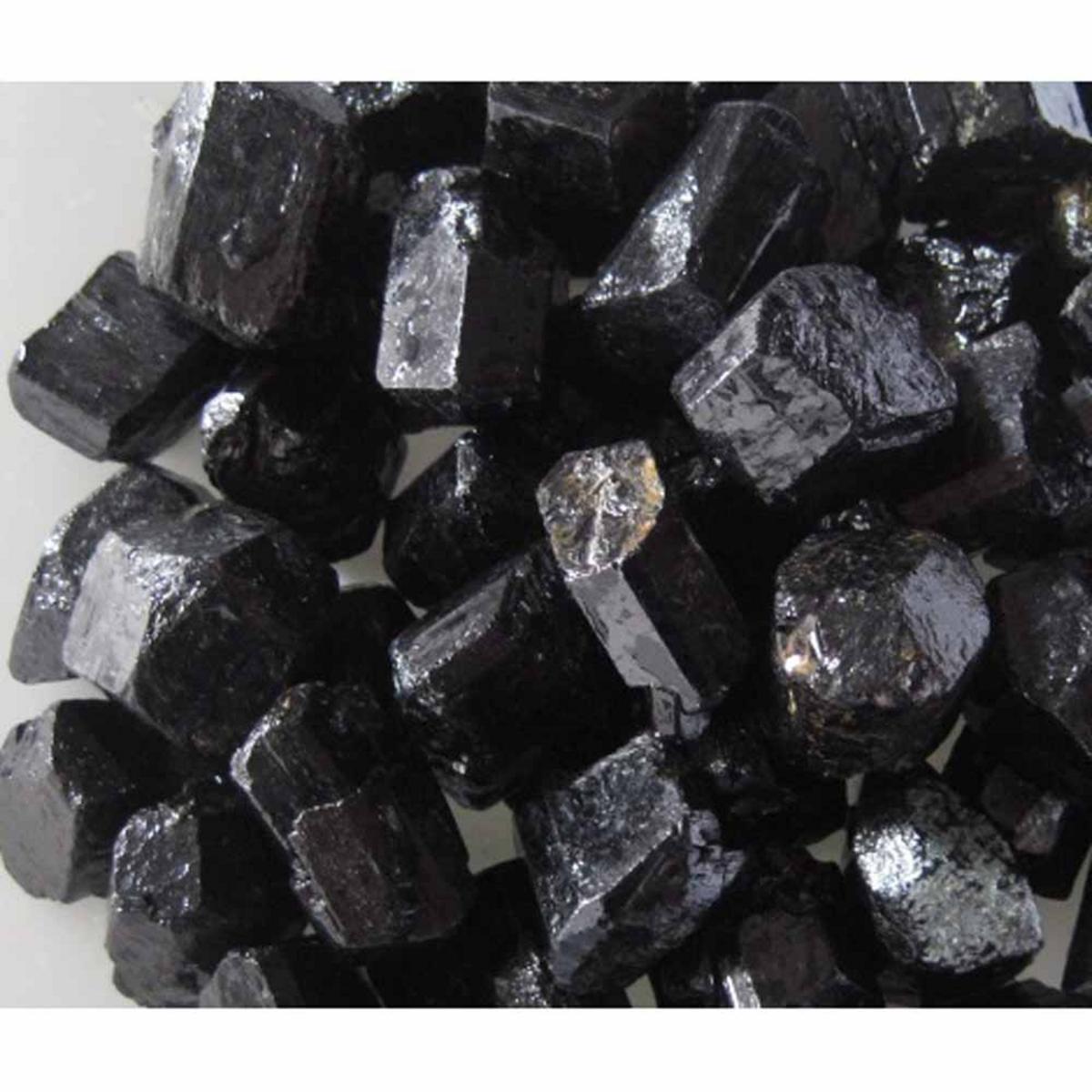 HealthyLine Tourmaline Magnetic Hematite Energy Comforter - Silk/Queen HealthyLine Tourmaline Magnetic Hematite Energy Comforter - Silk/Queen