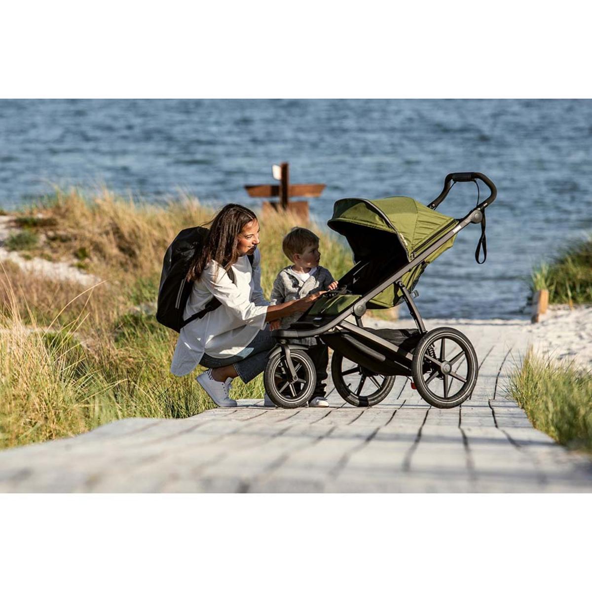 Thule Urban Glide 2 Stroller - Black/Cypress Green Thule Urban Glide 2 Stroller - Black/Cypress Green