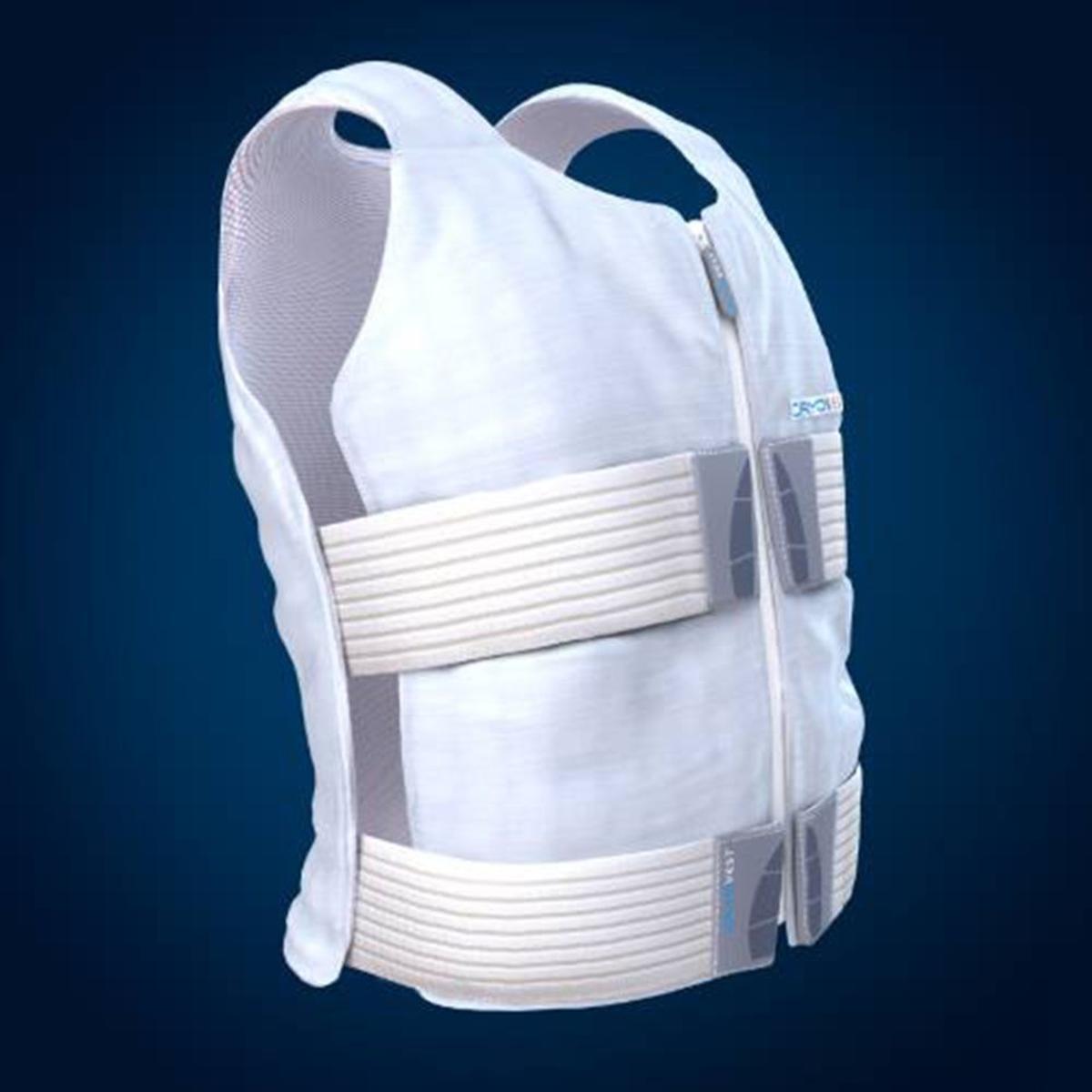 BodyCap CryoVest Sport Cooling Vest for Sportsmen with Its First Ice Pack BodyCap CryoVest Sport Cooling Vest for Sportsmen with Its First Ice Pack