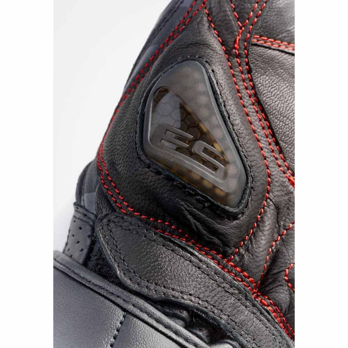 REV'IT Lacus GTX Multi-Season Gloves REV'IT Lacus GTX Multi-Season Gloves