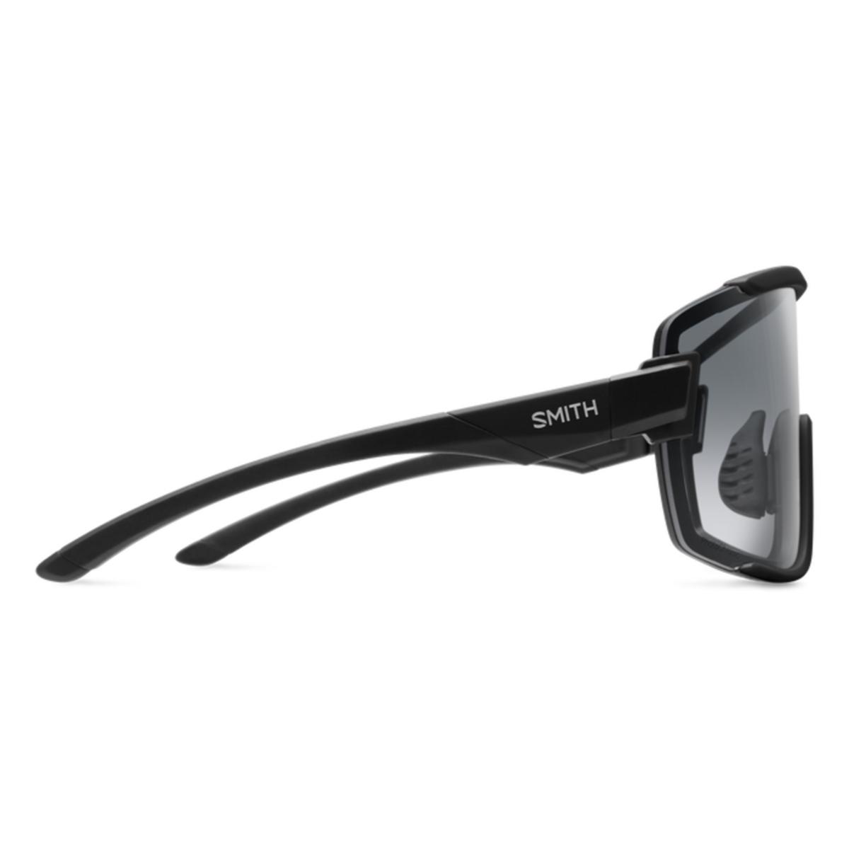 Smith Optics Wildcat Sunglasses ChromaPop Photochromic Clear To Gray - Matte Black Frame Smith Optics Wildcat Sunglasses ChromaPop Photochromic Clear To Gray - Matte Black Frame