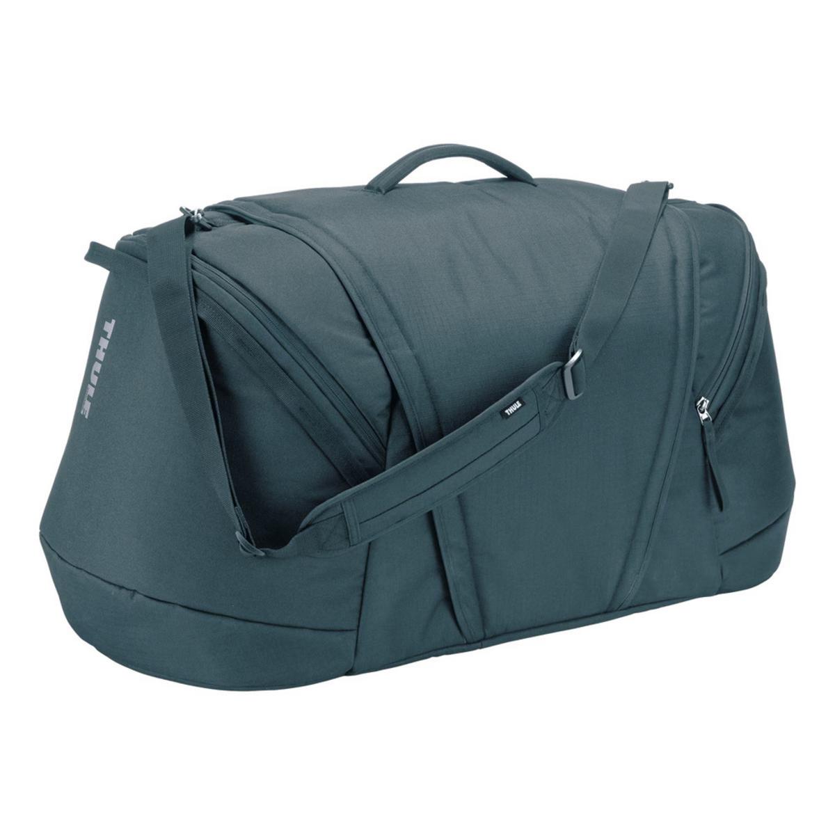 Thule RoundTrip Snowsport 90L Duffel Bag Thule RoundTrip Snowsport 90L Duffel Bag