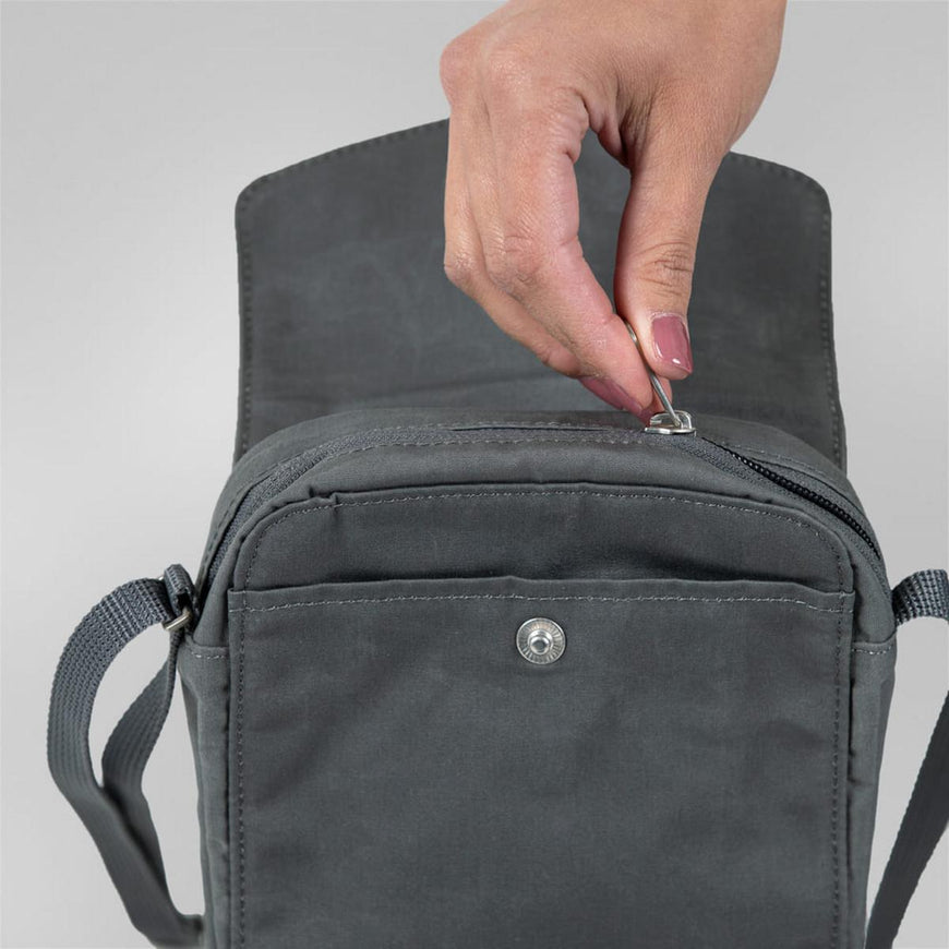 FjallRaven Greenland Pocket Shoulder Bag