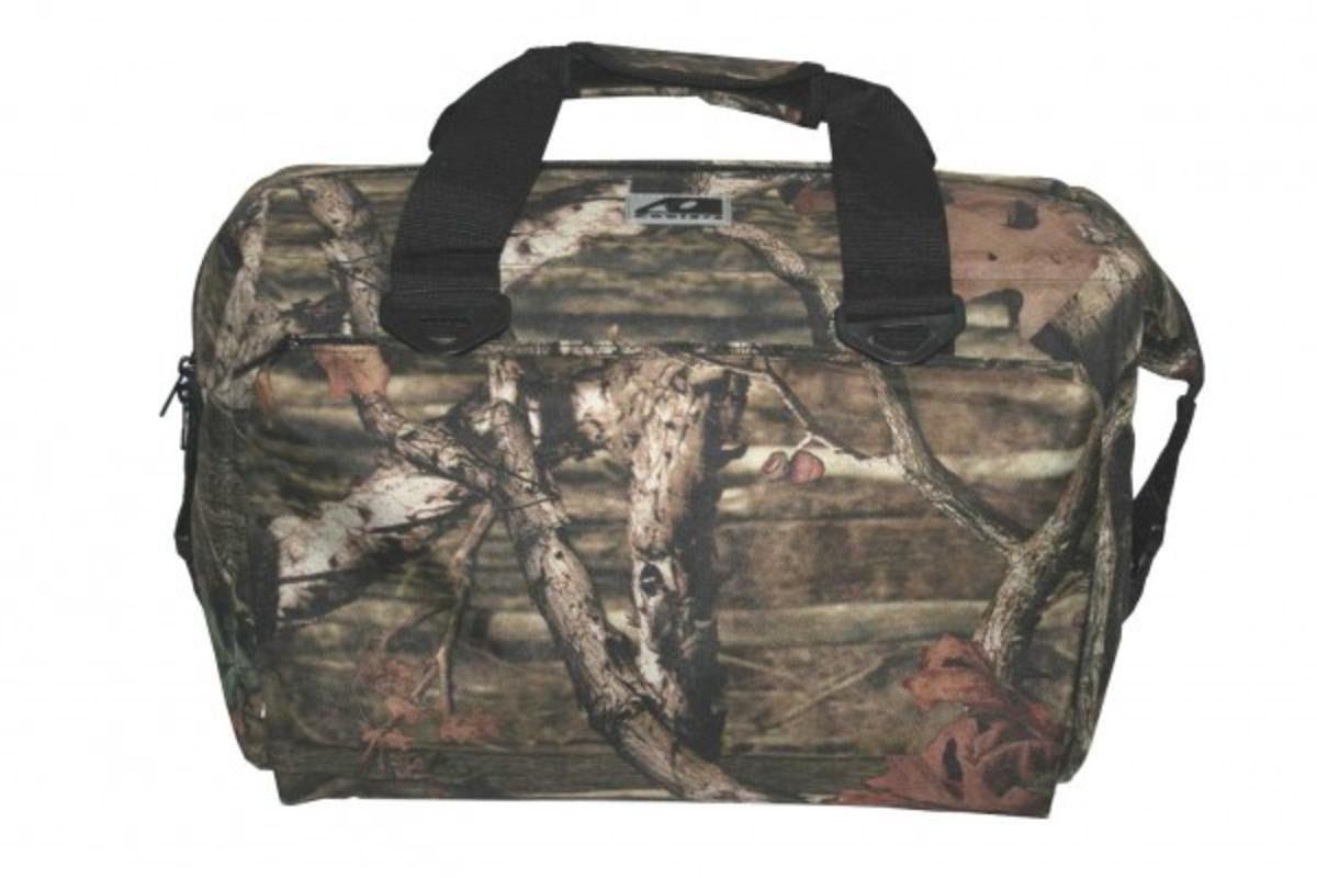 AO Coolers 24 Pack Deluxe Mossy Oak Cooler
